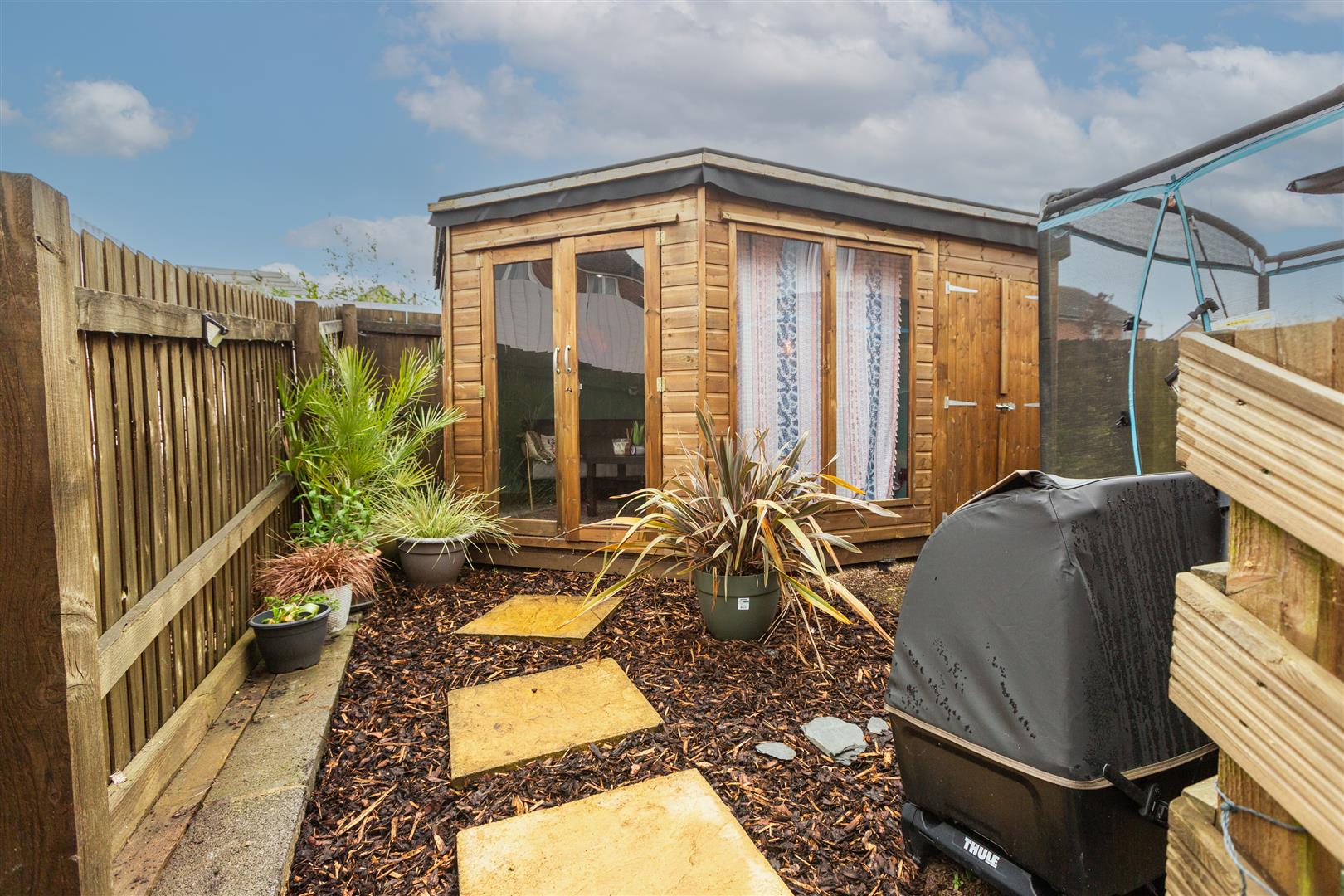 Heol Waungron, Carway, Kidwelly, SA17 4HY